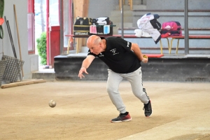 Sainte-Sigolène : le concours de boules lyonnaises de la vogue au complet