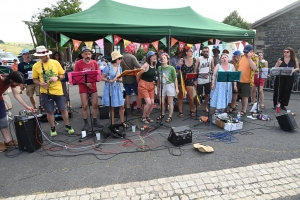 Les Estables : la première guinguette fermière en appelle d&#039;autres