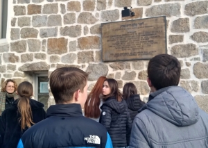 Monistrol-sur-Loire : des collégiens du Château au Lieu de mémoire au Chambon