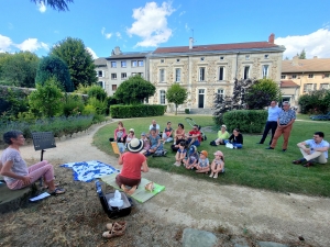 Yssingeaux : une lecture proposée dans un lieu insolite, la sous-préfecture