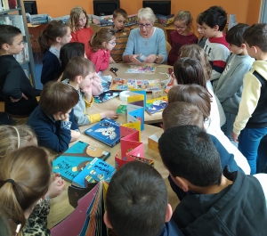 Un atelier à la médiathèque de Monistrol pour les écoliers du Château