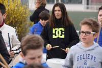 Monistrol-sur-Loire : un orchestre de percussions composé par 150 écoliers de CM2 (vidéo)