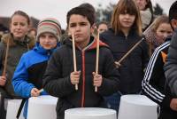 Monistrol-sur-Loire : un orchestre de percussions composé par 150 écoliers de CM2 (vidéo)