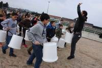 Monistrol-sur-Loire : un orchestre de percussions composé par 150 écoliers de CM2 (vidéo)