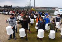 Monistrol-sur-Loire : un orchestre de percussions composé par 150 écoliers de CM2 (vidéo)