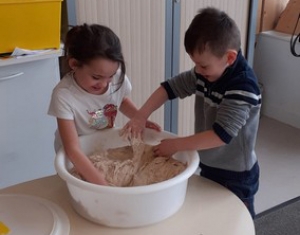 Du grain de blé au pain : une journée banalisée à l&#039;école publique d&#039;Yssingeaux