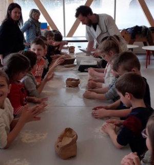 Du grain de blé au pain : une journée banalisée à l&#039;école publique d&#039;Yssingeaux