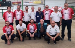 Boules lyonnaises : l&#039;équipe Coste-Chareyre remporte le 2e Trophée de la Ville du Puy