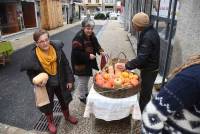 Yssingeaux : un marché toute la journée dans la rue Notre-Dame