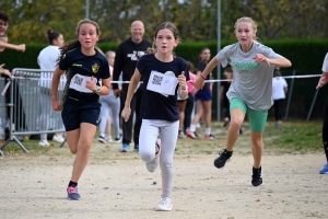 Yssingeaux : 550 collégiens au pas de course au complexe sportif