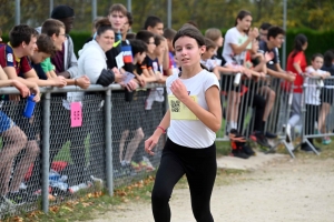 Yssingeaux : 550 collégiens au pas de course au complexe sportif