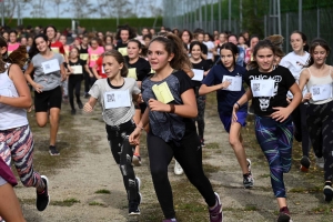 Yssingeaux : 550 collégiens au pas de course au complexe sportif