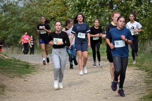 Yssingeaux : 550 collégiens au pas de course au complexe sportif