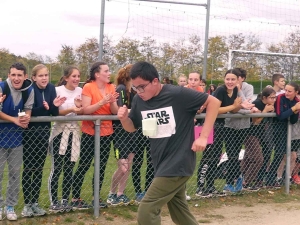 Yssingeaux : 550 collégiens au pas de course au complexe sportif