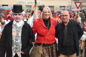 Saint-Didier-en-Velay : Carnaval pluvieux, Carnaval heureux (vidéo)