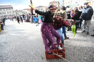 Saint-Didier-en-Velay : Carnaval pluvieux, Carnaval heureux (vidéo)