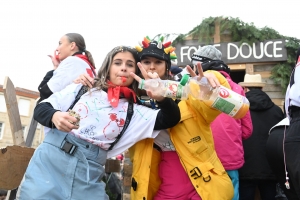 Saint-Didier-en-Velay : Carnaval pluvieux, Carnaval heureux (vidéo)