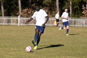 Foot, R2 : Sucs et Lignon fait tomber le leader Veauche