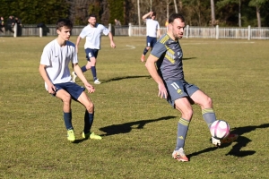 Foot, R2 : Sucs et Lignon fait tomber le leader Veauche