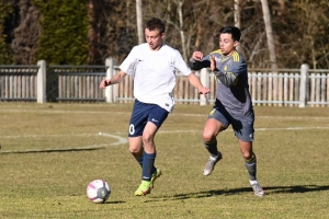 Foot, R2 : Sucs et Lignon fait tomber le leader Veauche