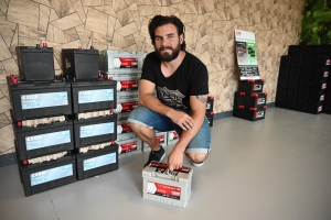 Yssingeaux : il ouvre Batteries d&#039;Yssi, un commerce spécialisé dans tous types de batteries