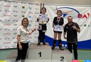 Boxe kick light : l&#039;Aurécoise Jasmine Dutel sacrée championne de France