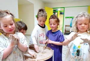 Les écoliers de Saint-Front au plus près des éléments