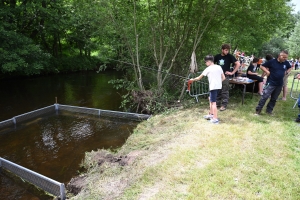 Sainte-Sigolène : une bonne pêche assurée pour les enfants dans la Dunière