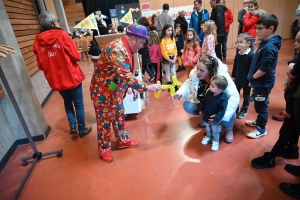 Monistrol-sur-Loire : 400 spectateurs à la Capitelle pour les animations de clowns