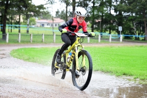 VTT à Sainte-Sigolène : la course des U13 en photos