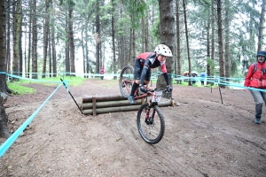 VTT à Sainte-Sigolène : la course des U13 en photos