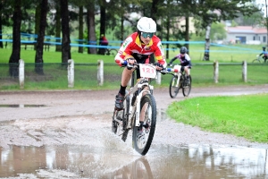 VTT à Sainte-Sigolène : la course des U13 en photos