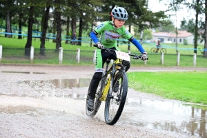 VTT à Sainte-Sigolène : la course des U13 en photos