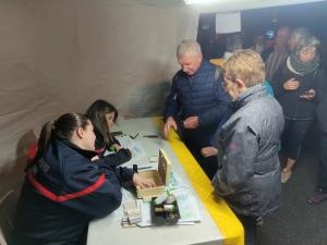 Montfaucon-en-Velay : 150 vététistes, 280 marcheurs et 500 soupes au profit du Téléthon