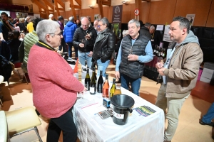 Beauzac : le Salon des vins et produits du terroir rassemble toutes les régions de France