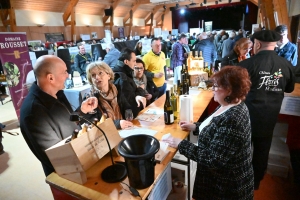 Beauzac : le Salon des vins et produits du terroir rassemble toutes les régions de France