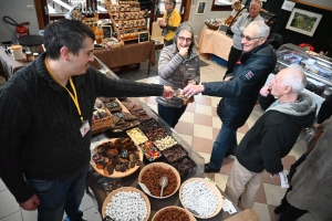 Beauzac : le Salon des vins et produits du terroir rassemble toutes les régions de France