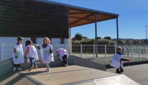 Monistrol-sur-Loire : les écoliers du Château ramassent les déchets sur différents sites