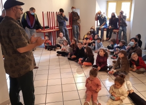 Saint-Pal-de-Chalencon : 50 participants à la balade contée du patrimoine