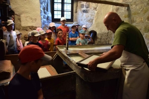 La Chapelle-d&#039;Aurec : les écoliers mettent des visages sur leurs correspondants