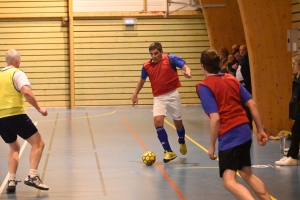 Saint-Romain-Lachalm : trois entreprises de la plasturgie s&#039;affrontent... au futsal