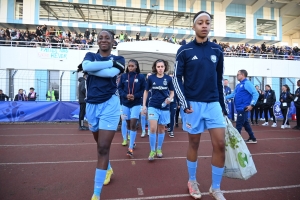 Le Puy-PSG : 0 - 4 . La fin de l&#039;histoire pour le Puy foot. Le PSG file en demi-finale de la coupe de France