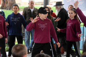 Bas-en-Basset : les jeunes danseurs d&#039;Elite Street assurent le show (vidéo)