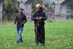 A Retournac, les hommes-oiseaux ont visé juste en parapente