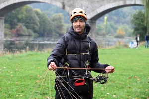 A Retournac, les hommes-oiseaux ont visé juste en parapente