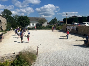 Saint-Bonnet-le-Froid : le club de pétanque a organisé son premier concours