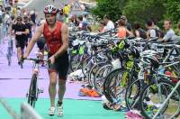 Le parc à vélo où l&#039;on s&#039;équipe pour un circuit de 24 km.