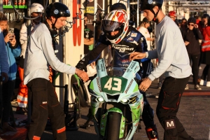 Moto : une première mondiale pour Pierre Lemos sur une moto nourrie au biocarburant