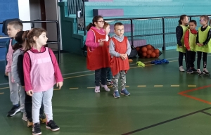 Montfaucon-en-Velay : hand et athlé à l&#039;emploi du temps des écoliers