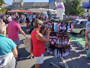 Les Estables : le marché estival du 21 août en photos